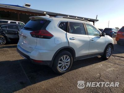 Trzecie zdjęcie samochodu z tyłu: 2018 NISSAN ROGUE SV VIN:5N1AT2MV7JC840902 - miniatura