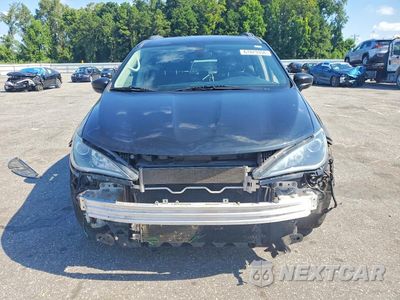 Piąte zdjęcie samochodu w środku: 2020 CHRYSLER PACIFICA TOURING VIN:2C4RC1FG6LR128696 - miniatura
