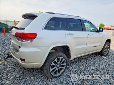 Trzecie zdjęcie samochodu z tyłu: 2017 JEEP GRAND CHEROKEE OVERLAND VIN:1C4RJFCGXHC875239 - miniatura