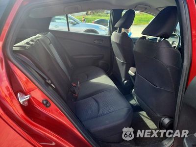 Zdjęcie 10 z 12 samochodu: 2016 TOYOTA PRIUS TWO VIN:JTDKBRFU0G3501996 - miniatura