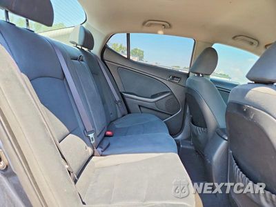 Zdjęcie 10 z 12 samochodu: 2015 KIA OPTIMA LX VIN:KNAGM4A76F5589893 - miniatura