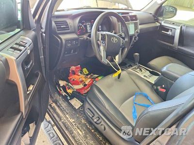 Zdjęcie 8 z 13 samochodu: 2021 TOYOTA 4RUNNER SR5 PREMIUM VIN:JTEFU5JR3M5244531 - miniatura