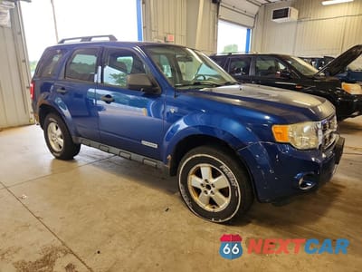 Czwarte zdjęcie samochodu z boku: 2008 FORD ESCAPE XLT VIN:1FMCU93108KA76498 - miniatura