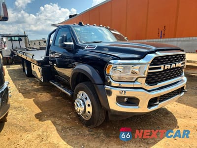 Czwarte zdjęcie samochodu z boku: 2024 RAM 5500 VIN:3C7WRMDL5RG298004 - miniatura