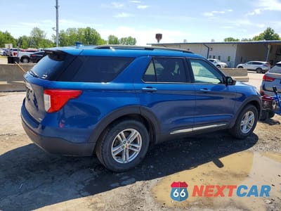 Trzecie zdjęcie samochodu z tyłu: 2020 FORD EXPLORER XLT VIN:1FMSK8DHXLGA75104 - miniatura