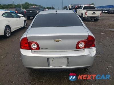 Zdjęcie 6 z 12 samochodu: 2010 CHEVROLET MALIBU LS VIN:1G1ZB5EBXAF264505 - miniatura