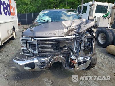 Piąte zdjęcie samochodu w środku: 2022 FORD F350 SUPER DUTY VIN:1FT8W3DT5NEF99320 - miniatura