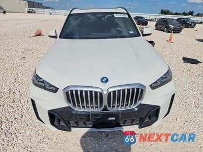 Piąte zdjęcie samochodu w środku: 2025 BMW X5 XDRIVE50E VIN:5UX43EU02S9Y24174 - miniatura