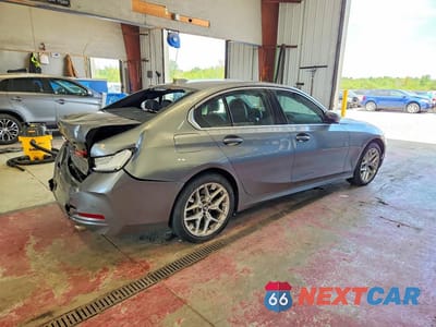 Trzecie zdjęcie samochodu z tyłu: 2025 BMW 330XI VIN:3MW89CW07S8F35169 - miniatura