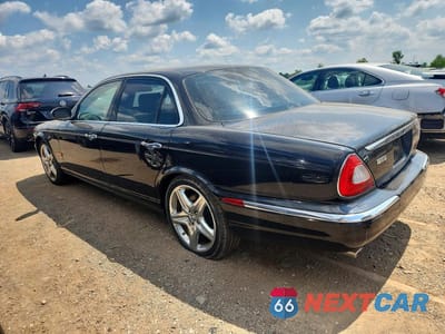 Drugie zdjęcie samochodu z przodu: 2007 JAGUAR XJ8 VIN:SAJWA71B67SH14329 - miniatura