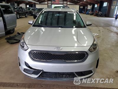 Piąte zdjęcie samochodu w środku: 2018 KIA NIRO LX VIN:KNDCB3LC8J5200580 - miniatura