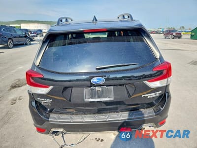 Zdjęcie 6 z 13 samochodu: 2021 SUBARU FORESTER TOURING VIN:JF2SKAXC1MH431688 - miniatura