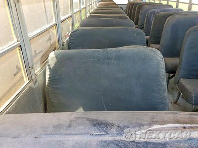 Zdjęcie 6 z 10 samochodu: 2001 FREIGHTLINER CHASSIS FS65 VIN:4UZ3CJAA61CH38272 - miniatura