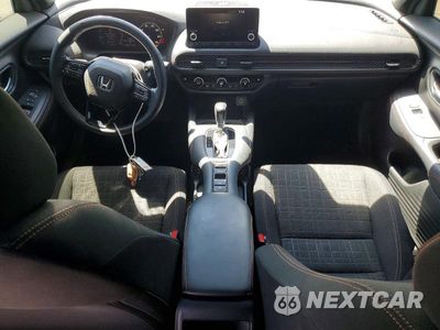 Zdjęcie 8 z 14 samochodu: 2025 HONDA HR-V SPORT VIN:3CZRZ2H5XSM772752 - miniatura