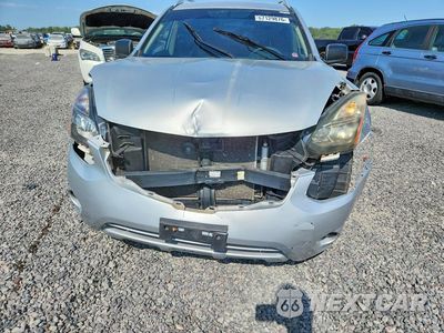 Piąte zdjęcie samochodu w środku: 2014 NISSAN ROGUE SELECT S VIN:JN8AS5MT7EW621826 - miniatura