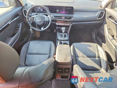 Zdjęcie 8 z 13 samochodu: 2025 KIA SELTOS EX VIN:KNDER2AA8S7704018 - miniatura