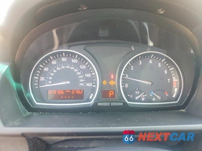 Zdjęcie 9 z 13 samochodu: 2008 BMW X3 3.0SI VIN:WBXPC93498WJ03065 - miniatura
