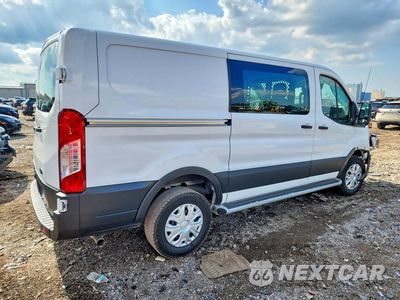 Trzecie zdjęcie samochodu z tyłu: 2024 FORD TRANSIT 250 DELIVERY VAN VIN:1FTBR1Y8XRKA40683 - miniatura