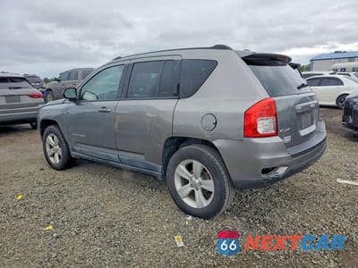 Drugie zdjęcie samochodu z przodu: 2011 JEEP COMPASS SPORT VIN:1J4NF1FB3BD282966 - miniatura