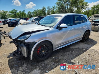 2016 PORSCHE CAYENNE GTS WP1AD2A23GLA76792 - główne zdjęcie licytacji z USA - miniatura