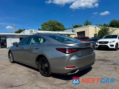 Trzecie zdjęcie samochodu z tyłu: 2020 LEXUS ES 350 VIN:58ADZ1B15LU079668 - miniatura