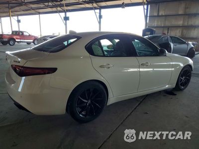 Trzecie zdjęcie samochodu z tyłu: 2019 ALFA ROMEO GIULIA VIN:ZARFAMAN1K7620137 - miniatura