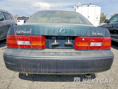 Zdjęcie 6 z 12 samochodu: 1998 LEXUS ES 300 VIN:JT8BF28G8W5038235 - miniatura