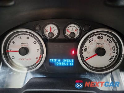 Zdjęcie 9 z 12 samochodu: 2008 FORD FOCUS SE VIN:1FAHP35N18W182665 - miniatura