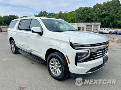 Czwarte zdjęcie samochodu z boku: 2025 CHEVROLET SUBURBAN K1500 LT VIN:1GNS6CRDXSR290820 - miniatura