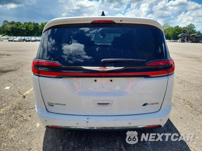Zdjęcie 6 z 14 samochodu: 2023 CHRYSLER PACIFICA HYBRID TOURING L VIN:2C4RC1L78PR622391 - miniatura