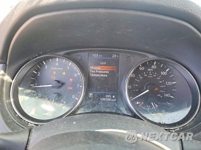 Zdjęcie 9 z 14 samochodu: 2018 NISSAN ROGUE S VIN:5N1AT2MV8JC766003 - miniatura