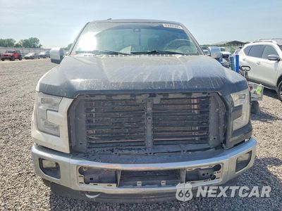 Piąte zdjęcie samochodu w środku: 2017 FORD F150 SUPERCREW VIN:1FTEW1EGXHFB21515 - miniatura