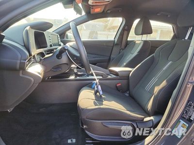 Zdjęcie 7 z 12 samochodu: 2025 HYUNDAI ELANTRA SEL SPORT VIN:KMHLM4DG8SU993416 - miniatura