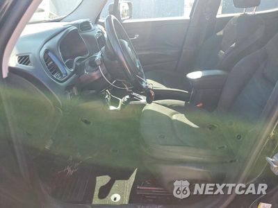 Zdjęcie 7 z 13 samochodu: 2016 JEEP RENEGADE LATITUDE VIN:ZACCJBBT7GPD54180 - miniatura