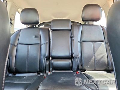 Zdjęcie 10 z 13 samochodu: 2019 NISSAN PATHFINDER SL VIN:5N1DR2MN7KC604554 - miniatura