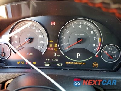 Zdjęcie 9 z 13 samochodu: 2015 BMW M4 VIN:WBS3R9C53FK333426 - miniatura