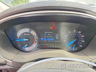 Zdjęcie 9 z 12 samochodu: 2016 FORD FUSION SE VIN:1FA6P0H77G5114815 - miniatura
