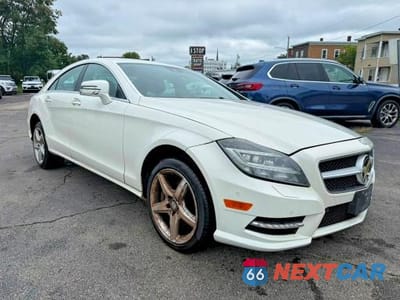 Czwarte zdjęcie samochodu z boku: 2014 MERCEDES-BENZ CLS 550 4MATIC VIN:WDDLJ9BB2EA110942 - miniatura
