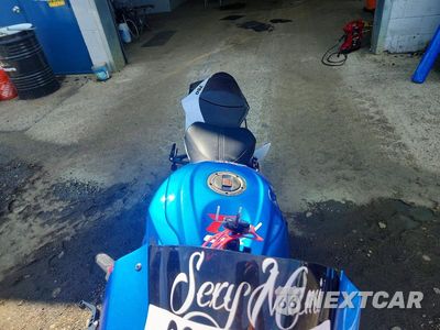 Piąte zdjęcie samochodu w środku: 2011 SUZUKI GSX750 VIN:JS1GR7MAXB2104349 - miniatura