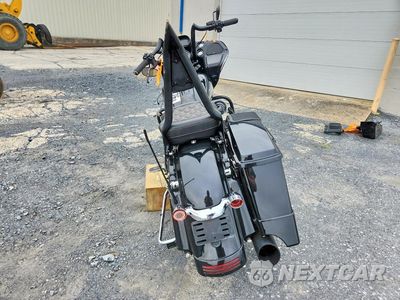 Czwarte zdjęcie samochodu z boku: 2013 HARLEY-DAVIDSON FLTRX ROAD GLIDE CUSTOM VIN:1HD1KHM1XDB649037 - miniatura