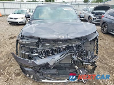 Piąte zdjęcie samochodu w środku: 2024 JEEP GRAND CHEROKEE SUMMIT VIN:1C4RJHEG9R8527980 - miniatura