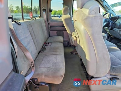 Zdjęcie 10 z 12 samochodu: 2004 FORD F250 SUPER DUTY VIN:1FTNX21L14EA85543 - miniatura