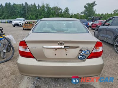 Zdjęcie 6 z 12 samochodu: 2003 TOYOTA CAMRY LE VIN:4T1BE32K93U727298 - miniatura