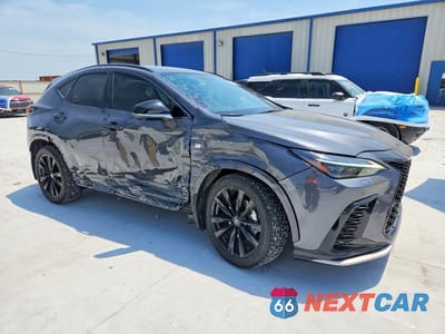 Czwarte zdjęcie samochodu z boku: 2024 LEXUS NX 350 F SPORT HANDLING VIN:2T2KGCEZ0RC058203 - miniatura