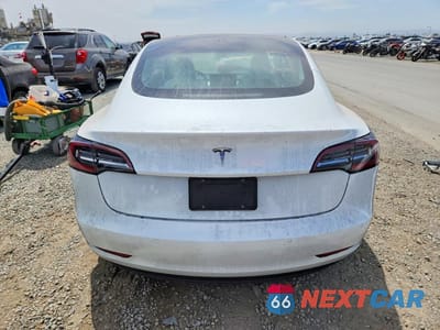 Zdjęcie 6 z 13 samochodu: 2022 TESLA MODEL 3 VIN:5YJ3E1EA3NF347188 - miniatura