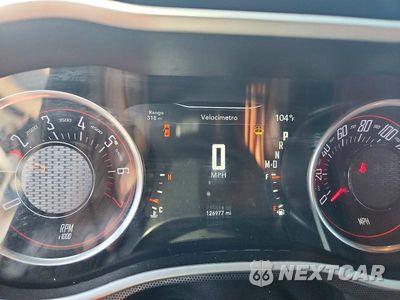 Zdjęcie 9 z 12 samochodu: 2017 DODGE CHALLENGER SXT VIN:2C3CDZAG0HH626127 - miniatura