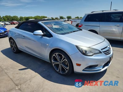 Czwarte zdjęcie samochodu z boku: 2016 BUICK CASCADA PREMIUM VIN:W04WT3N55GG093763 - miniatura