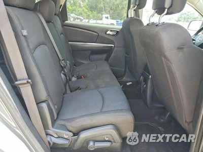 Zdjęcie 11 z 13 samochodu: 2019 DODGE JOURNEY SE VIN:3C4PDCAB4KT746834 - miniatura