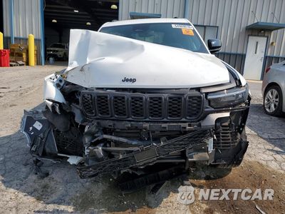 Piąte zdjęcie samochodu w środku: 2024 JEEP GRAND CHEROKEE L LAREDO VIN:1C4RJKAG7R8575383 - miniatura