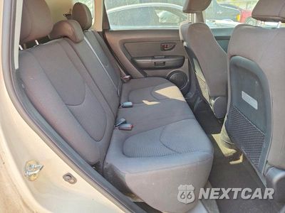 Zdjęcie 11 z 13 samochodu: 2013 KIA SOUL BASE VIN:KNDJT2A50D7773792 - miniatura